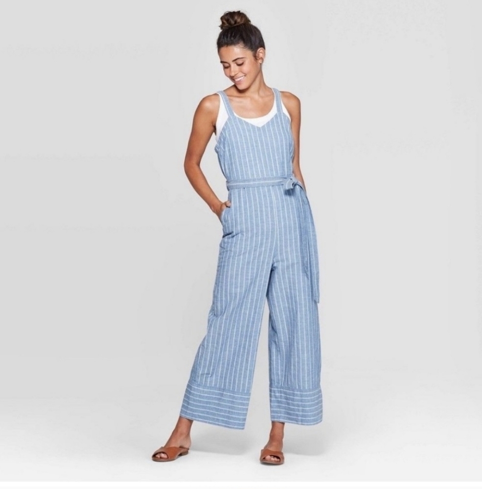 Universal Thread Wide Leg Cropped Jumpsuit Size XS